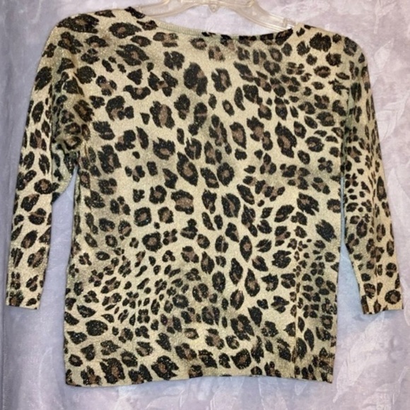 Fun, Flirty Cardigan Set of Three, Women’s Medium - Picture 4 of 9